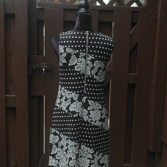 Anthropologie S Mauve B&W Floral Polka Dot Sweater Dress NEW - Picture 4 of 4